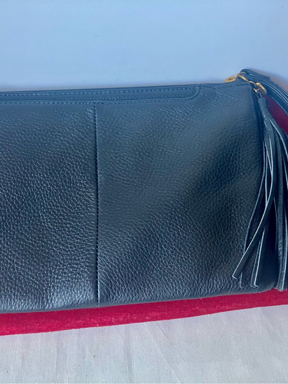 HOBO Wayfare Black Pebbled Leather Gold Star Clutch Wristlet Case Purse. - Picture 3 of 6